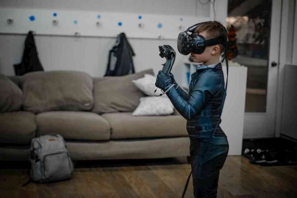 Full Dive Virtual Reality – Coming Soon to a Brain Near You